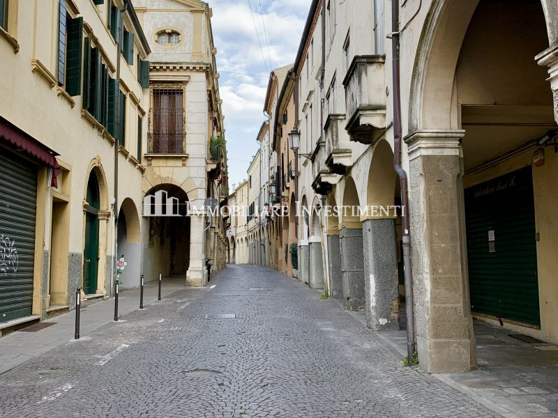 Appartamento in vendita Via dei Tadi Padova