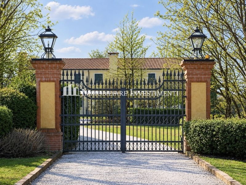 Prestigiosa tenuta equestre con villa alle porte di Padova